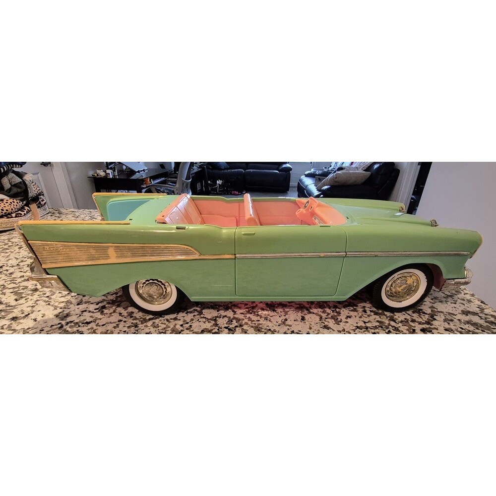 VTG 1988 Mattel Barbie ‘57 Chevy Bel Air Convertible Doll Car Classic Childs Toy - Picture 2 of 10